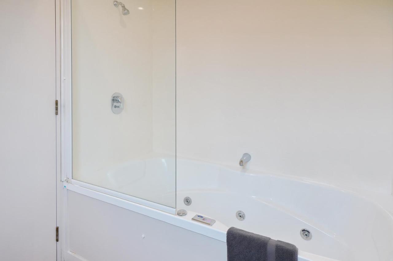 306 Motel Apartments Christchurch Bagian luar foto